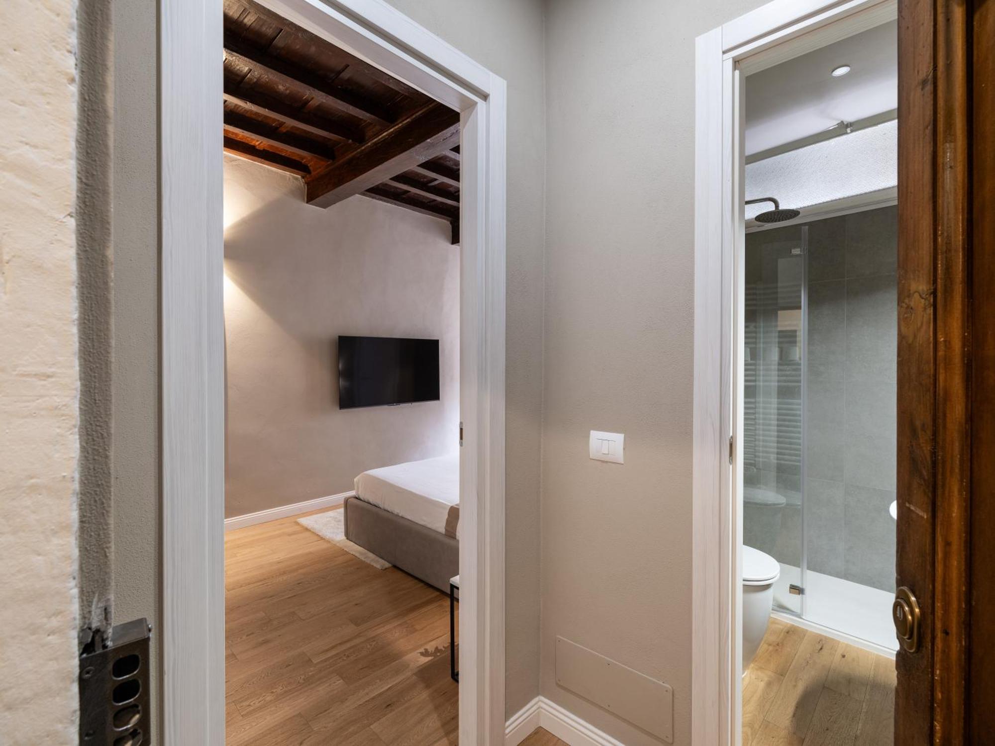 Santa Croce Luxury Suite - Dolcevita Holiday Firenze Eksteriør billede